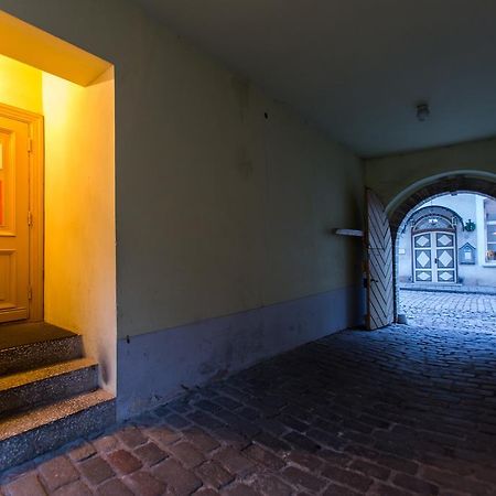 A Pousada The Knight House Talin Exterior foto