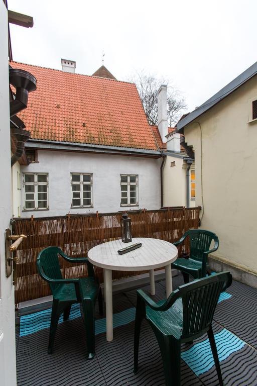 A Pousada The Knight House Talin Exterior foto